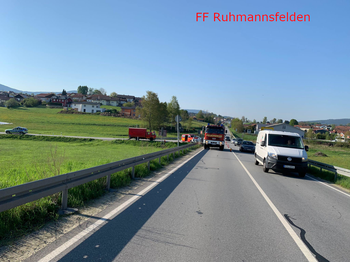 10.05.2022 07:58 Uhr THL 1 Verkehrunfall mit PKW 10.05.2022 07:58 Uhr THL 1 Verkehrunfall mit PKW
